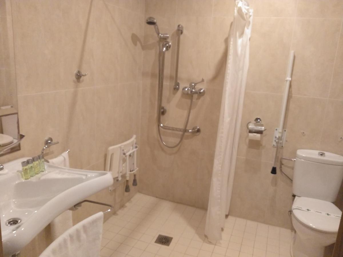 Hotel La Borona Gijón Esterno foto