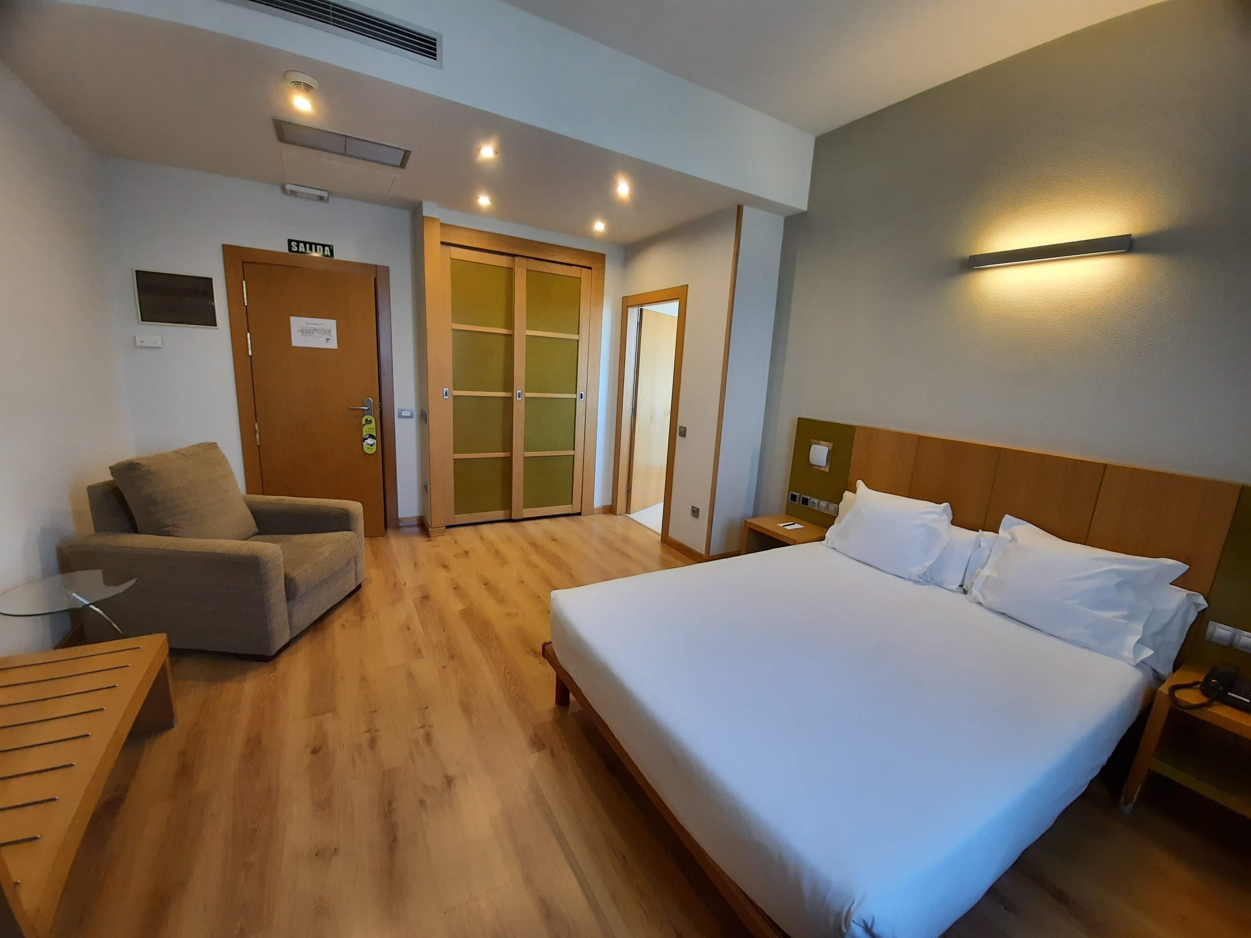 Hotel La Borona Gijón Esterno foto