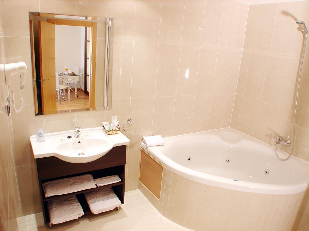 Hotel La Borona Gijón Esterno foto