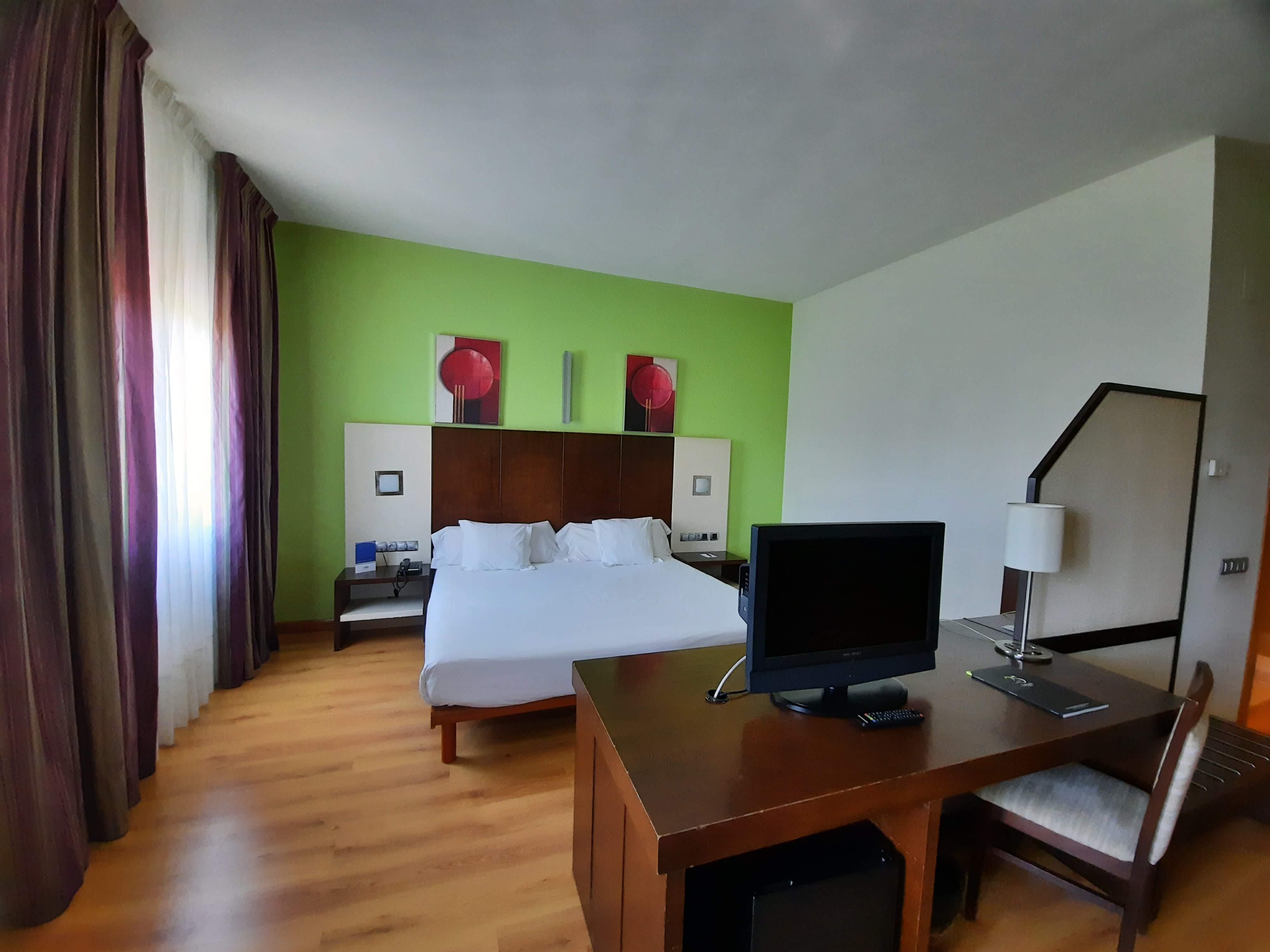 Hotel La Borona Gijón Esterno foto